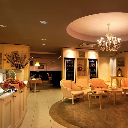 Hotell Gran Paradiso 4*